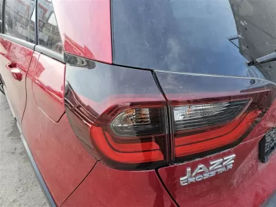 Honda Jazz Crosstar çıkma sol dış stop