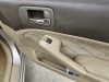 Honda Civic 2003 yolcu cam açma düğmesi