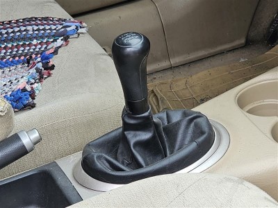 Honda Civic 2003 vites topuzu körüğü