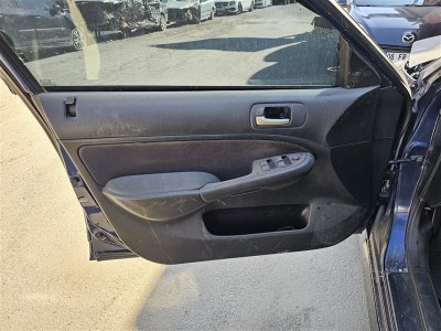 Honda Civic vtec kapı döşemesi Honda Civic vtec kapı döşemesi