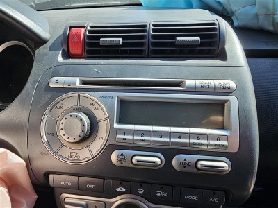 Honda Jazz çıkma radyo teyp
