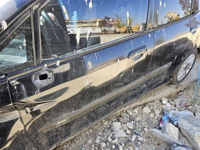 Honda Jazz çıkma sol ön kapı siyah