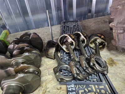 Honda Civic 1.4 ies piston kolu